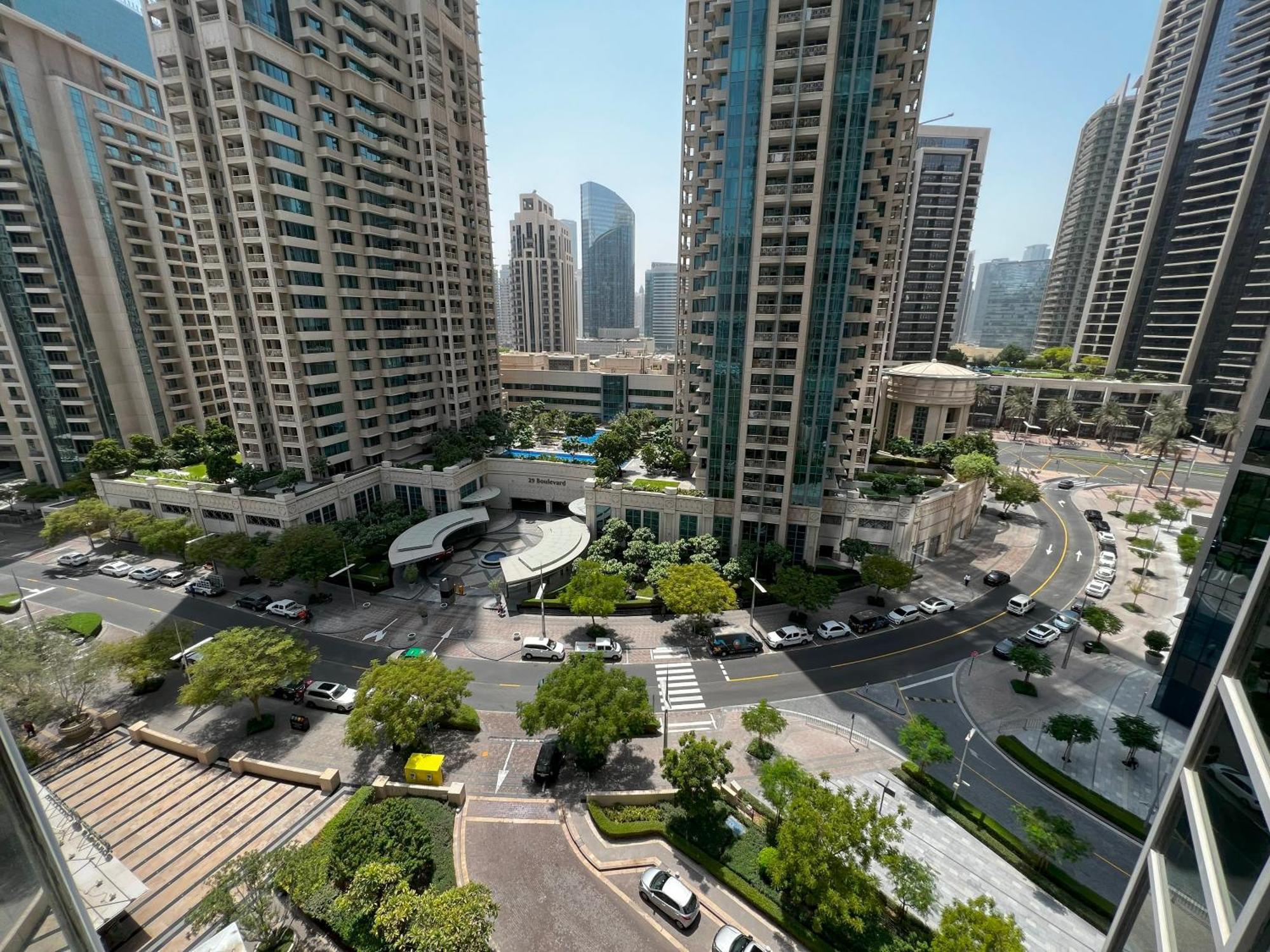 Ramada Downtown Dubai Aparthotel Exterior foto